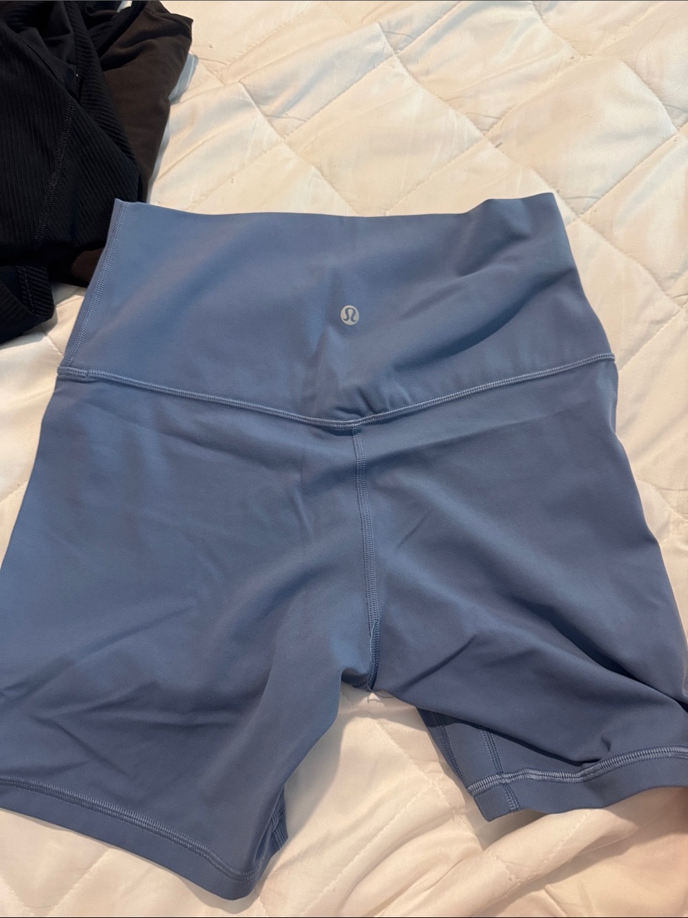 Lulu lemon align biker shorts size 6